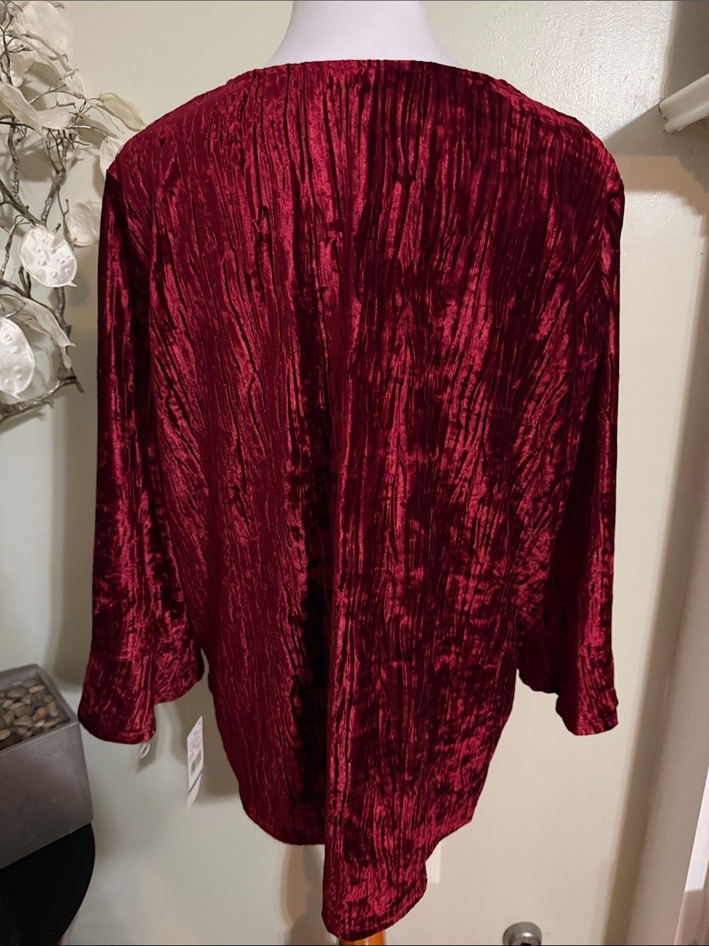 Alfred Dunner Crushed Velvet Tunic Top - Wine - Picture 4 of 7